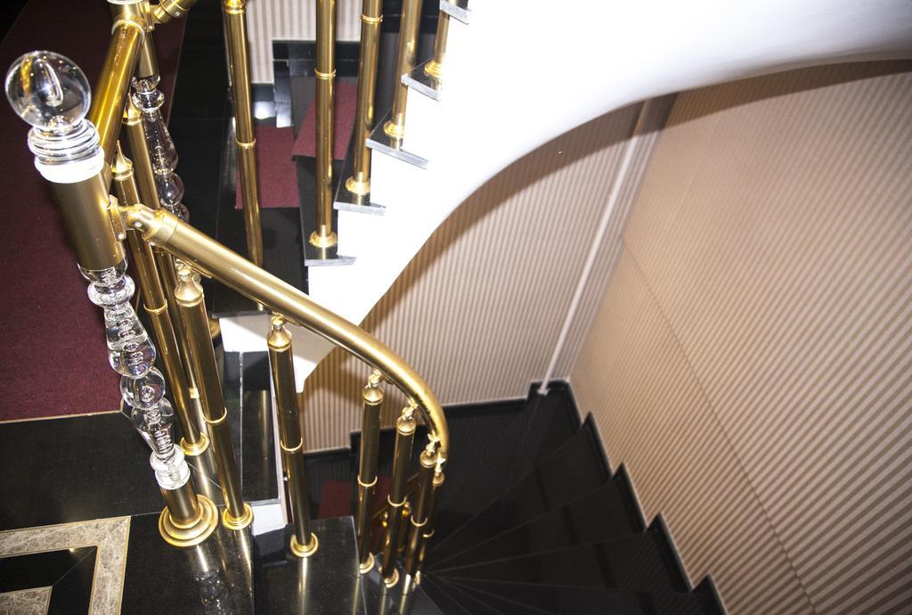 Golden Pen Hotel Istanbul Bagian luar foto